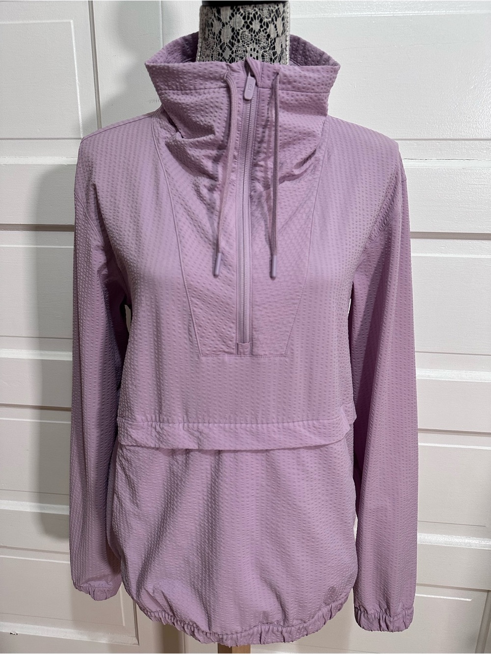 Lululemon Pack Light 1/2 Zip Pullover Sz 8 Lilac Pink Packable Lightweight $128